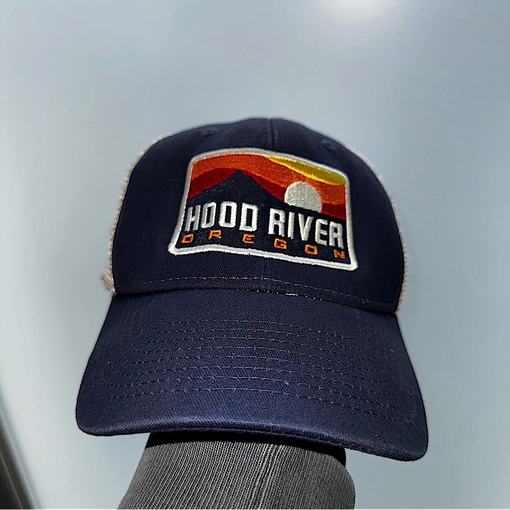 Hood River Oregon Vintage Navy Blue White Adjustable Velcro Trucker Hat